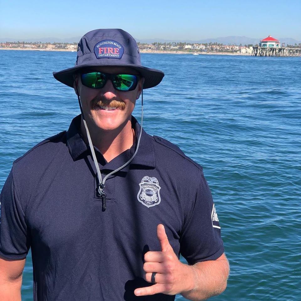 Stoked that @kaner5150 was able to work with the  @huntington_beach_lifeguards as a medic serving the armada of boats  watching the @pacific air show show from the sea – SHELTA High Performance  Sun